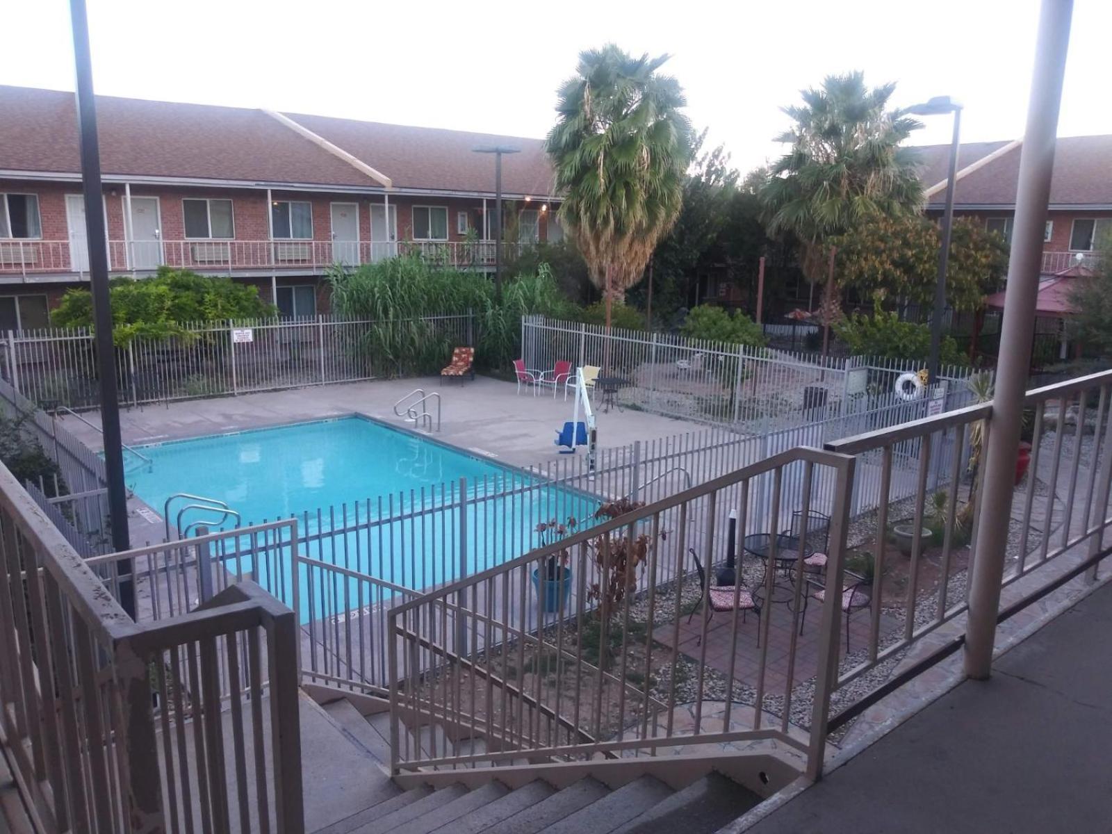Big Chile Inn & Suites Las Cruces Esterno foto