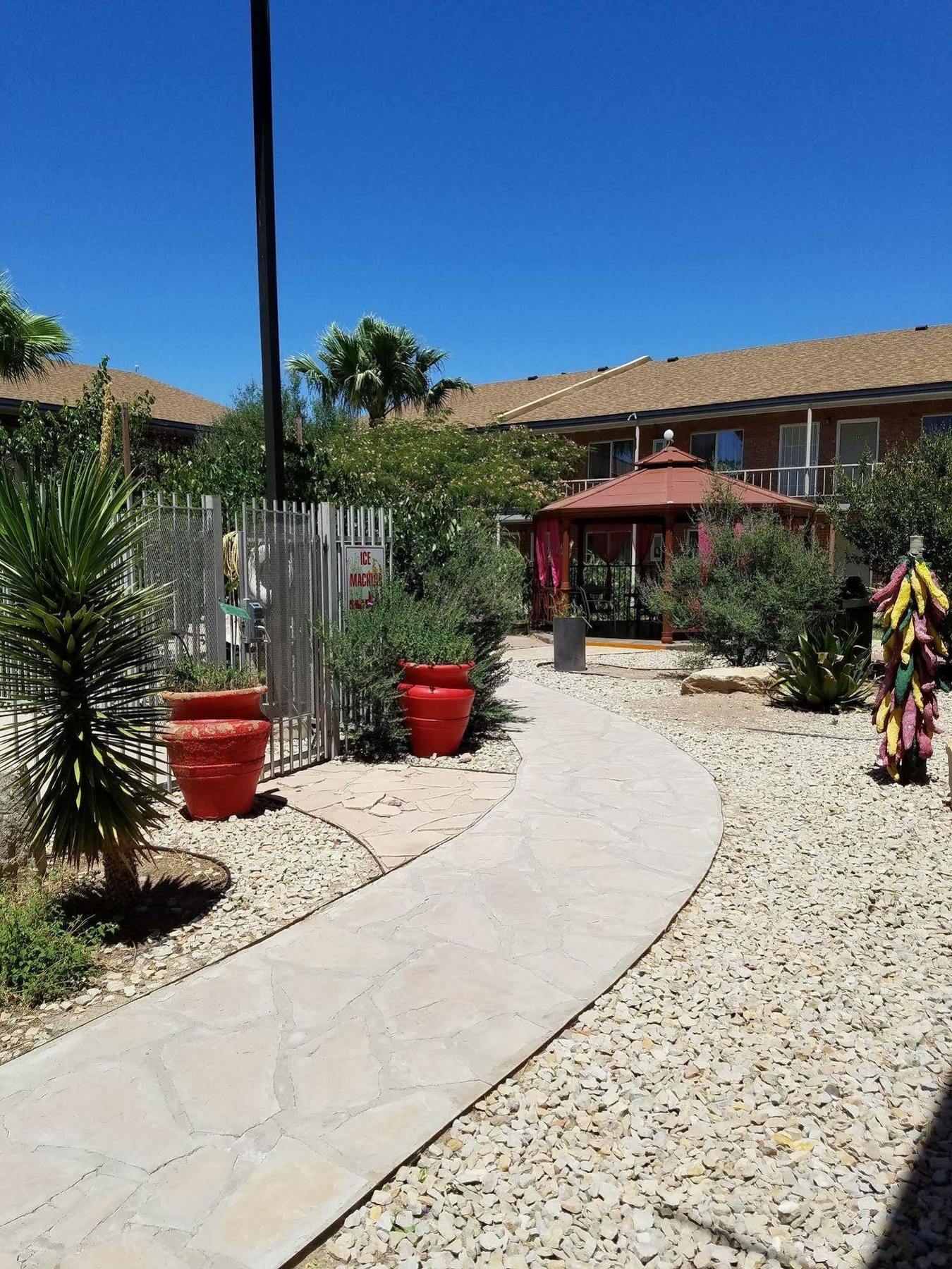 Big Chile Inn & Suites Las Cruces Esterno foto